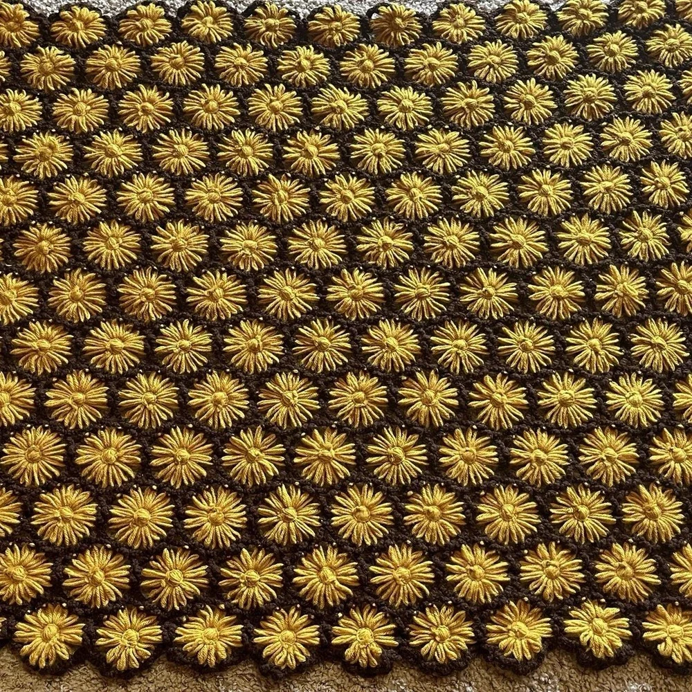 Vintage 70s Crochet Throw 56